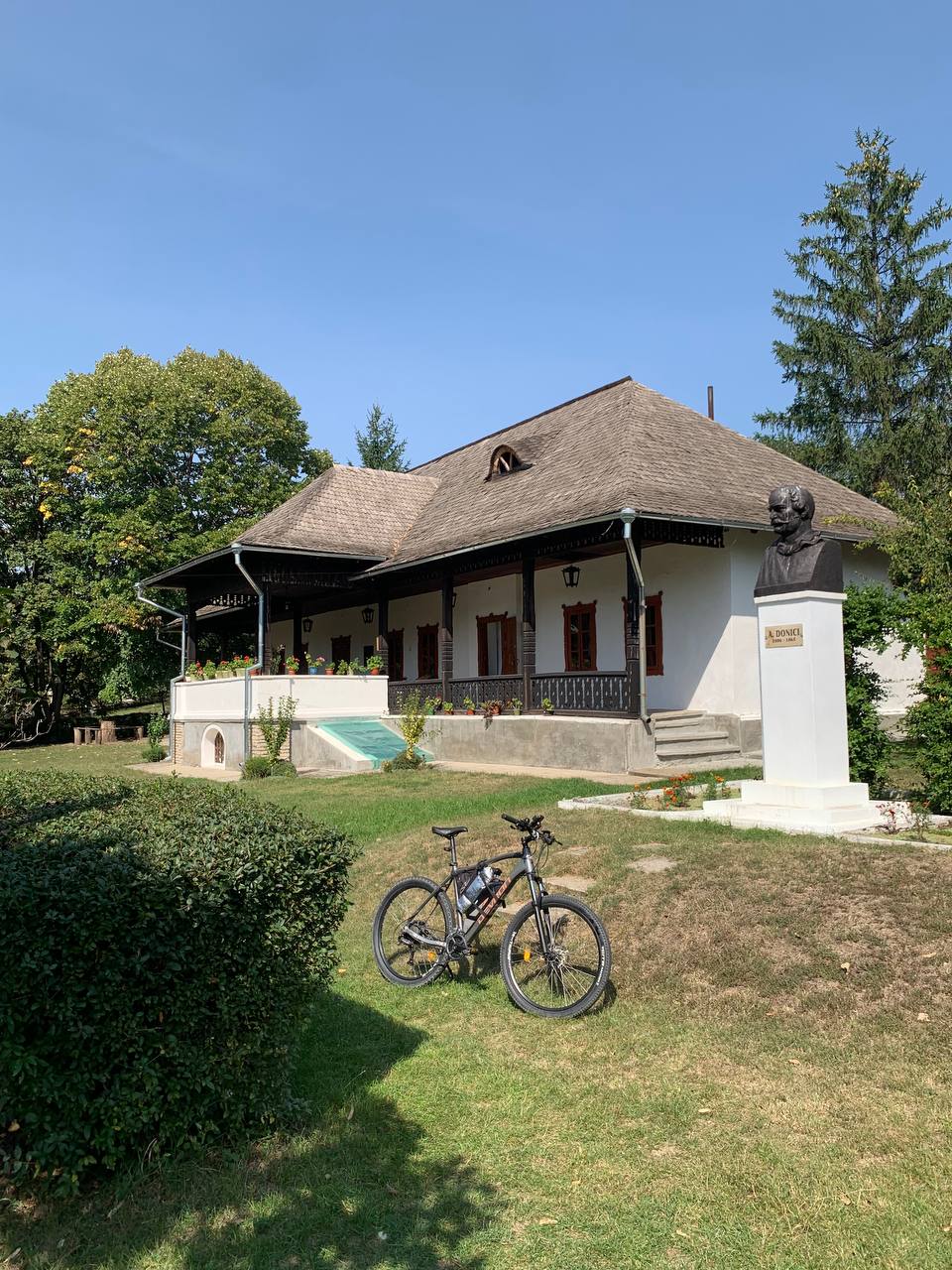 Codrii Moldovei & Manastirea Curchi (GPX) - 1